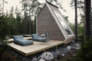 Illustration for article titled Could you see yourself living in any of these incredibly tiny houses?
